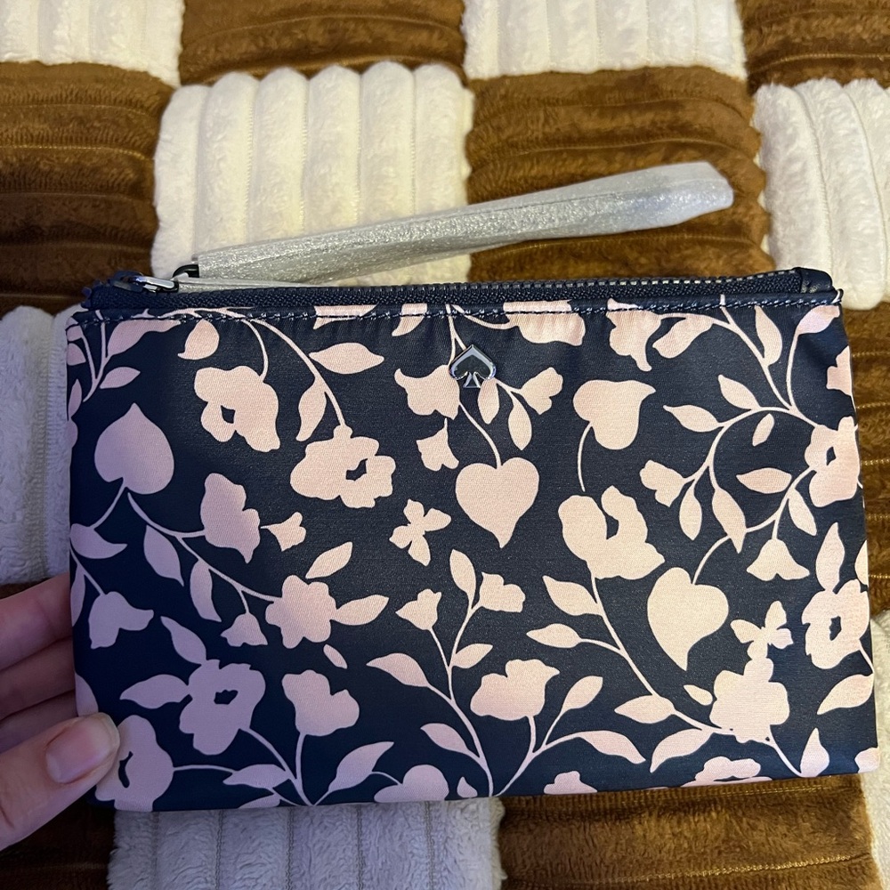 Kate Spade Jae Garden Vines Medium Double Zip Wristlet in Nightcap Multi NWTS!